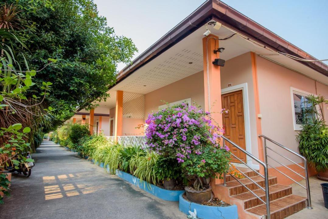 Lareena Resort Koh Larn Pattaya מראה חיצוני תמונה